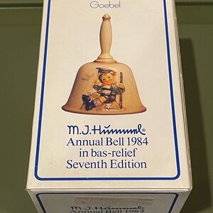 Goebel M.J. Hummel Annual Bell 1984